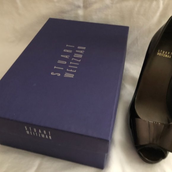 Shoes - Picture 5 of 5